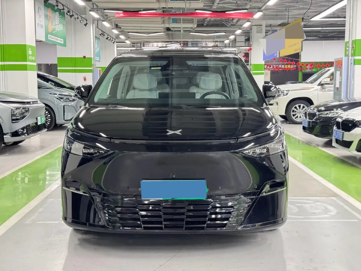 2024 Xpeng X9 BEV 101.5KWH,autocango,china used car exporter,china ev exporter,chinese used car exporter,chinese used ev exporter