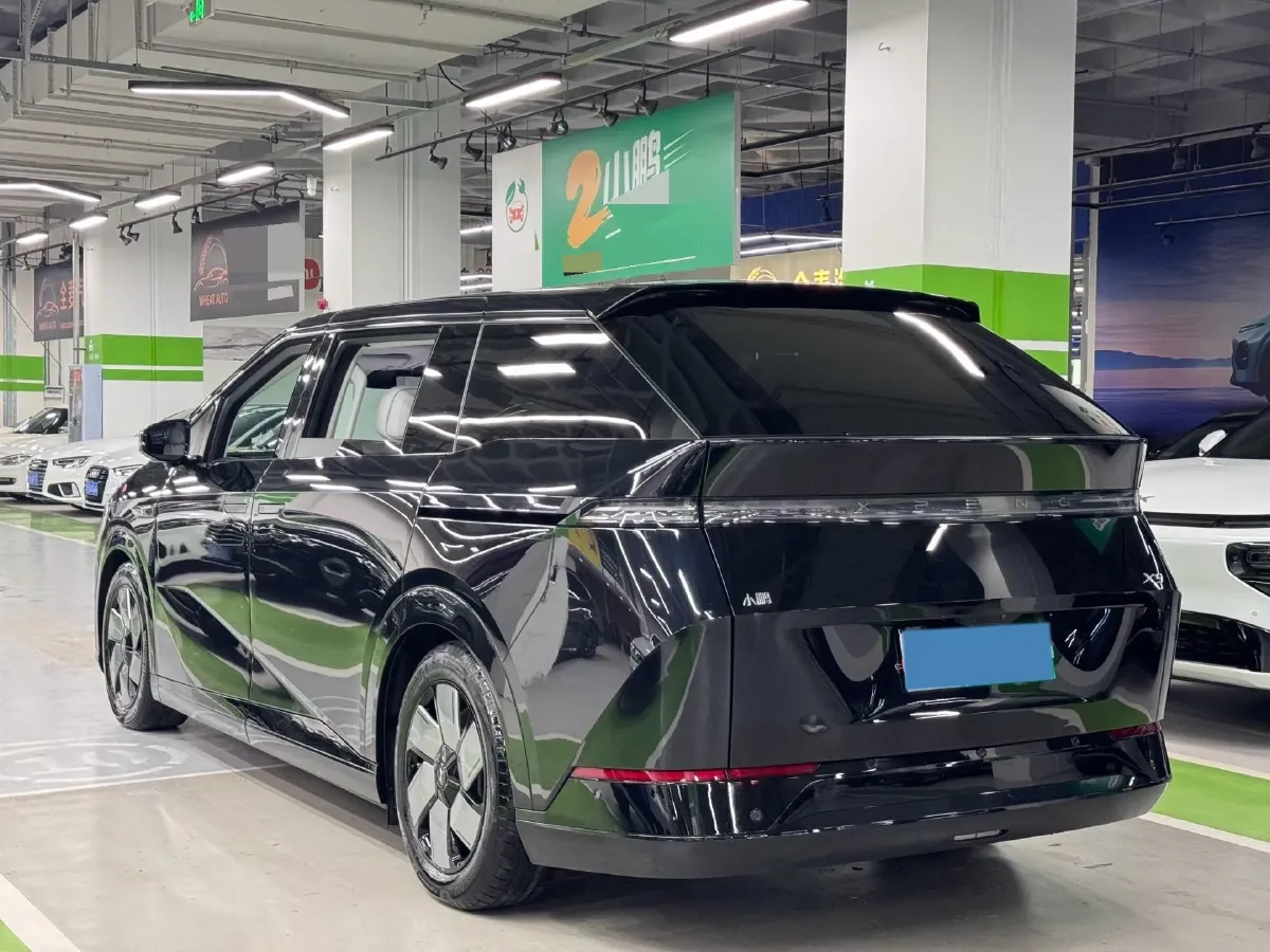 2024 Xpeng X9 BEV 101.5KWH,autocango,china used car exporter,china ev exporter,chinese used car exporter,chinese used ev exporter