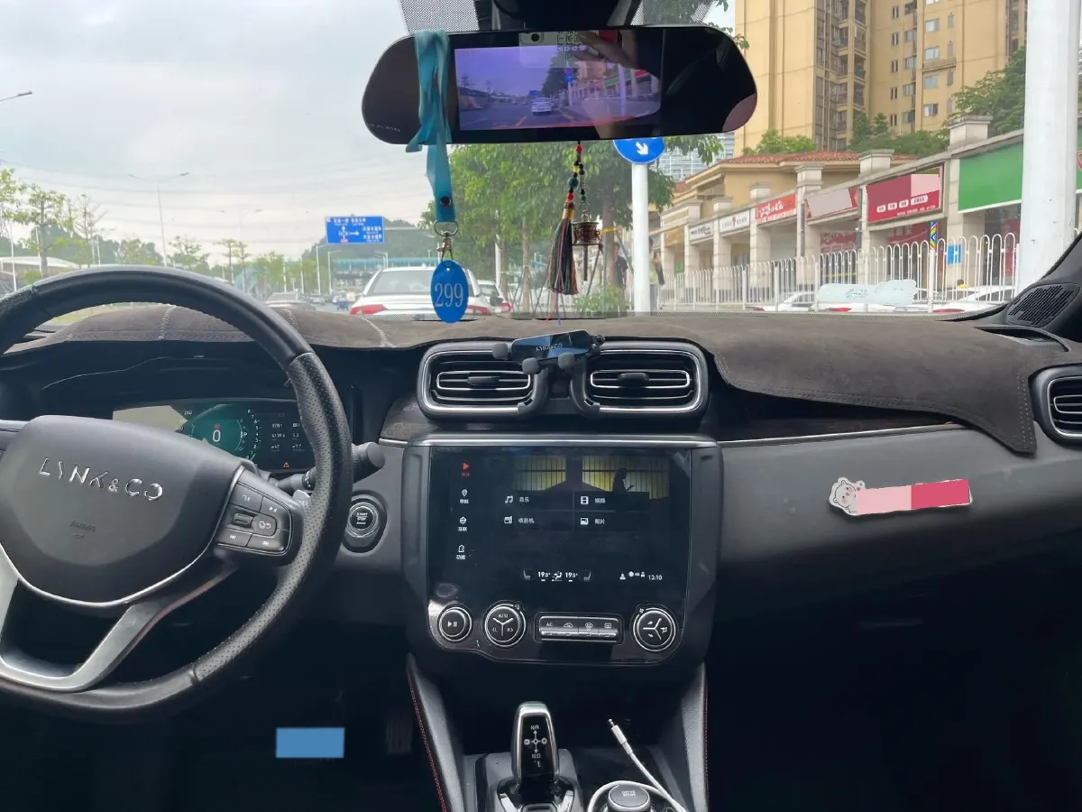 2019 Qoros 5 1.6T 197HP L4 7DCT,autocango,china used car exporter,china ev exporter,chinese used car exporter,chinese used ev exporter