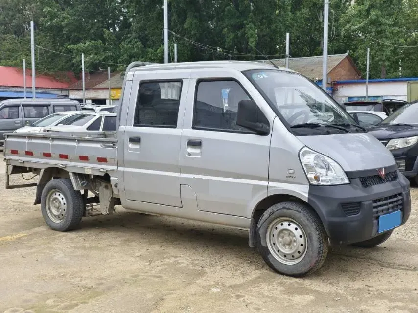 2019 WuLing RongGuang New Truck 1.5L 107HP L4 5MT,autocango,china used car exporter,china ev exporter,chinese used car exporter,chinese used ev exporter