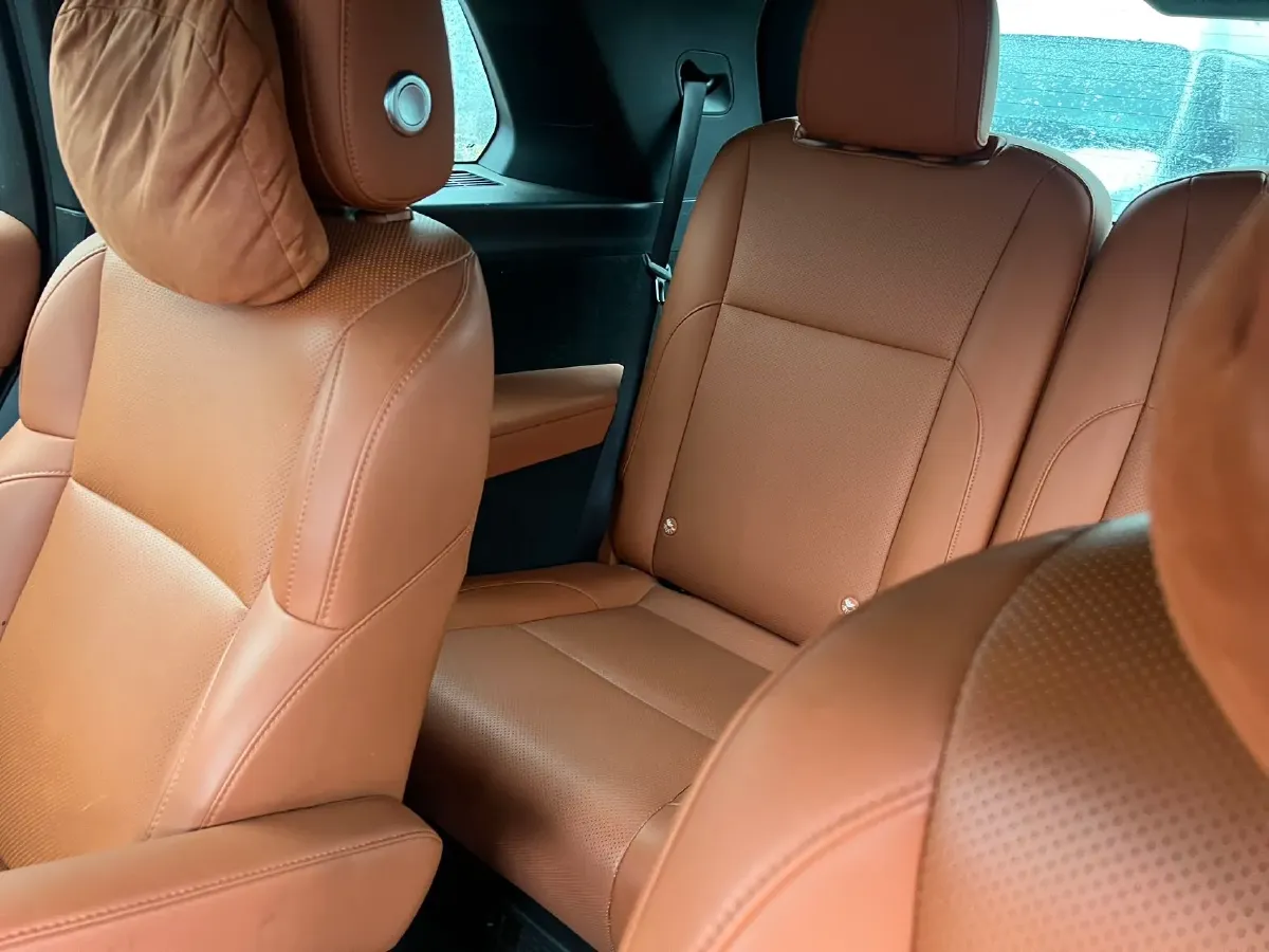 2023 Li L7 Range Extended 154HP REEV 40.9KWH,autocango,china used car exporter,china ev exporter,chinese used car exporter,chinese used ev exporter