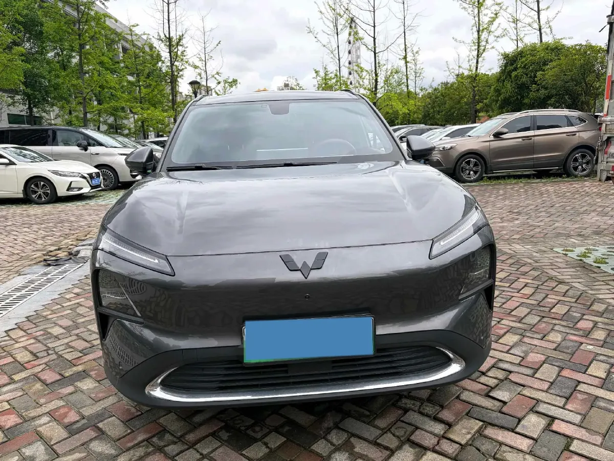 2025 WuLing XingGuangS 1.5L 106HP L4 E-CVT PHEV,autocango,china used car exporter,china ev exporter,chinese used car exporter,chinese used ev exporter