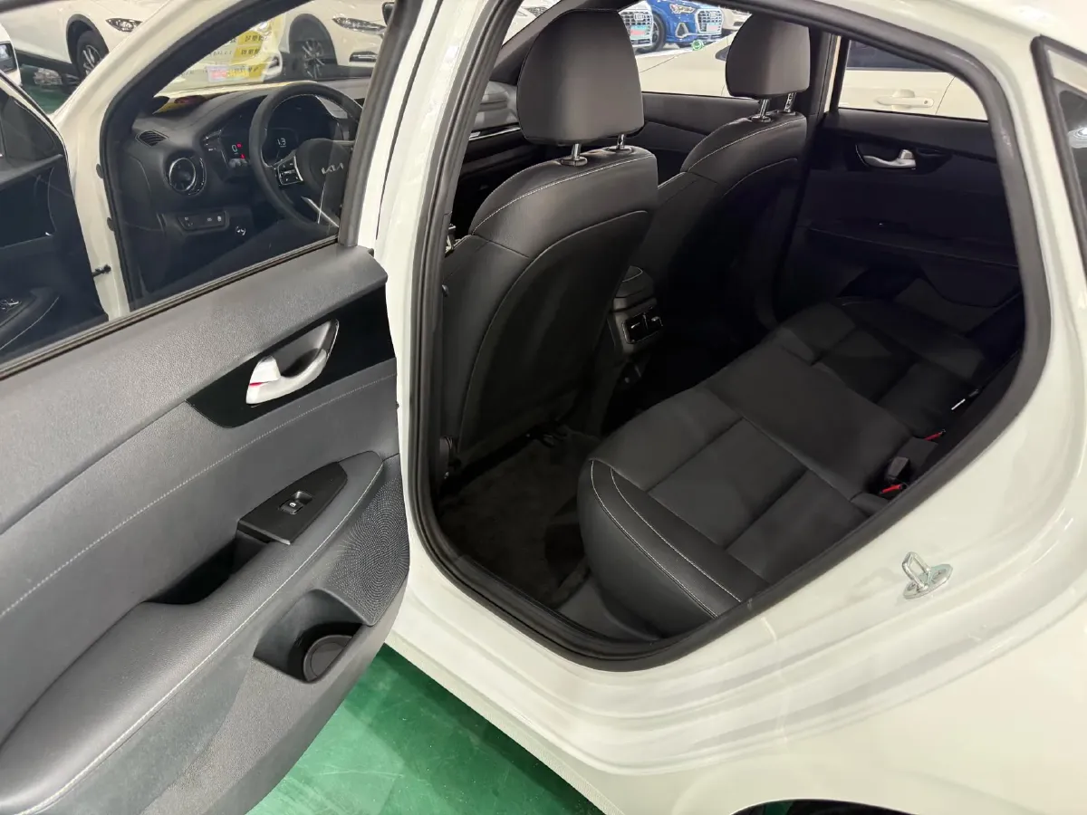 2023 Kia K3 1.5L 115HP L4 CVT,autocango,china used car exporter,china ev exporter,chinese used car exporter,chinese used ev exporter