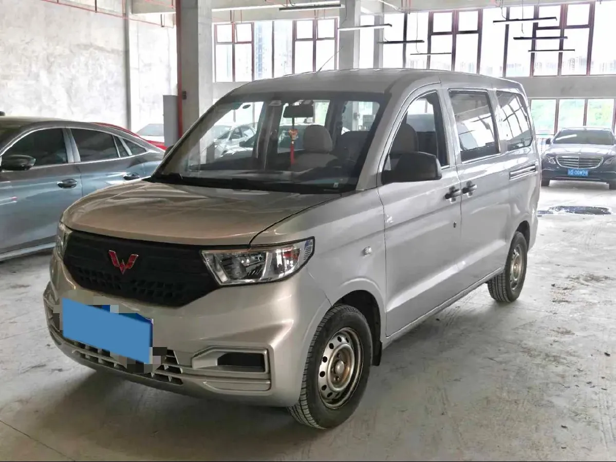 2022 JinBei Little Sea Lion X30 1.5L 102HP L4 5MT,autocango,china used car exporter,china ev exporter,chinese used car exporter,chinese used ev exporter