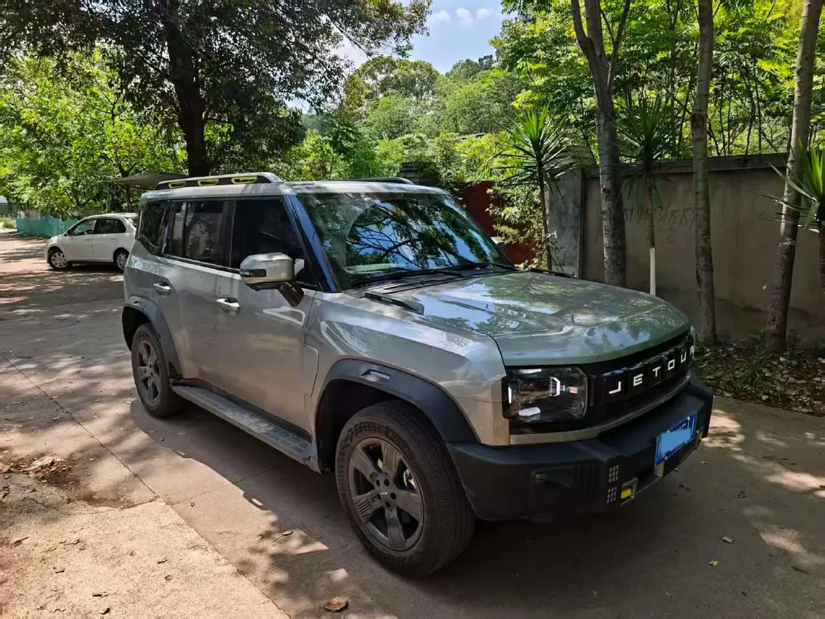 2023 Jetour Traveller 1.5T 184HP L4 7DCT,autocango,china used car exporter,china ev exporter,chinese used car exporter,chinese used ev exporter