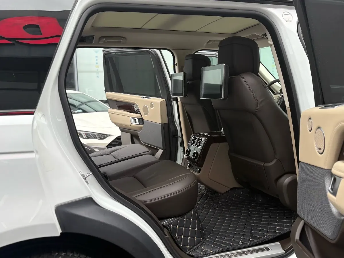 2021 Land Rover Range Rover 3.0T 400HP L6 8AT,autocango,china used car exporter,china ev exporter,chinese used car exporter,chinese used ev exporter