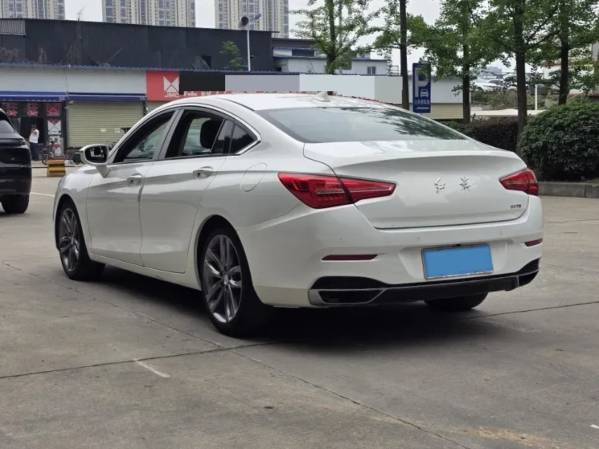 2019 HongQi H5 1.8T 180HP L4 6AT,autocango,china used car exporter,china ev exporter,chinese used car exporter,chinese used ev exporter