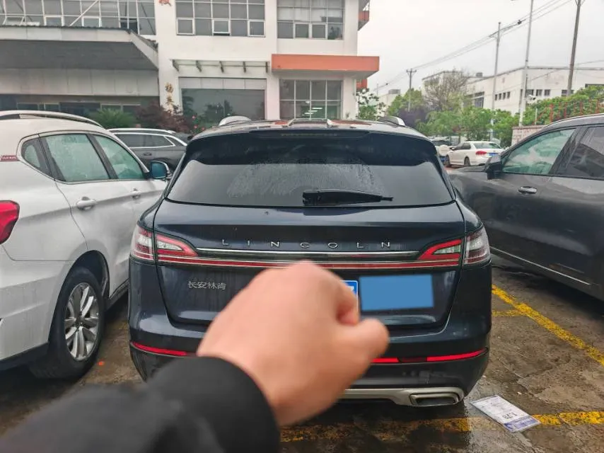 2021 Lincoln Nautilus 2.0T 245HP L4 8AT,autocango,china used car exporter,china ev exporter,chinese used car exporter,chinese used ev exporter