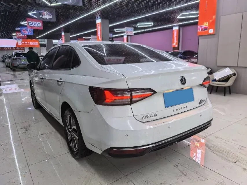 2023 Volkswagen Lavida 1.5L 110HP L4 6AT,autocango,china used car exporter,china ev exporter,chinese used car exporter,chinese used ev exporter