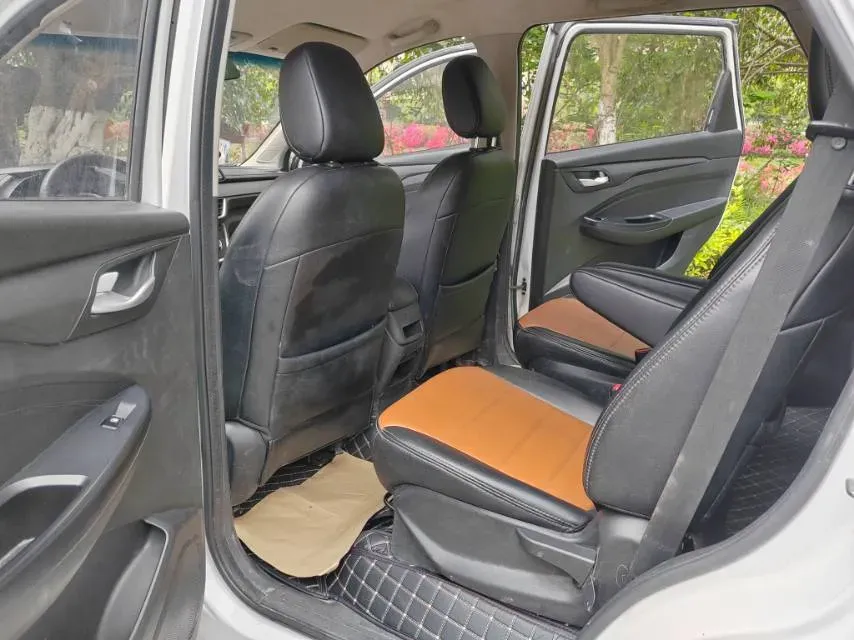 2019 WuLing HongGuang S3 1.5L 99HP L4 6MT,autocango,china used car exporter,china ev exporter,chinese used car exporter,chinese used ev exporter