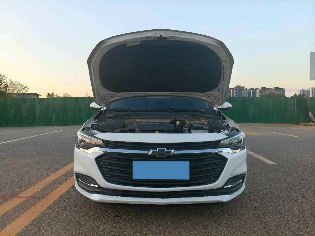 2020 Chevrolet Monza 1.5L 113HP L4 6AT,autocango,china used car exporter,china ev exporter,chinese used car exporter,chinese used ev exporter