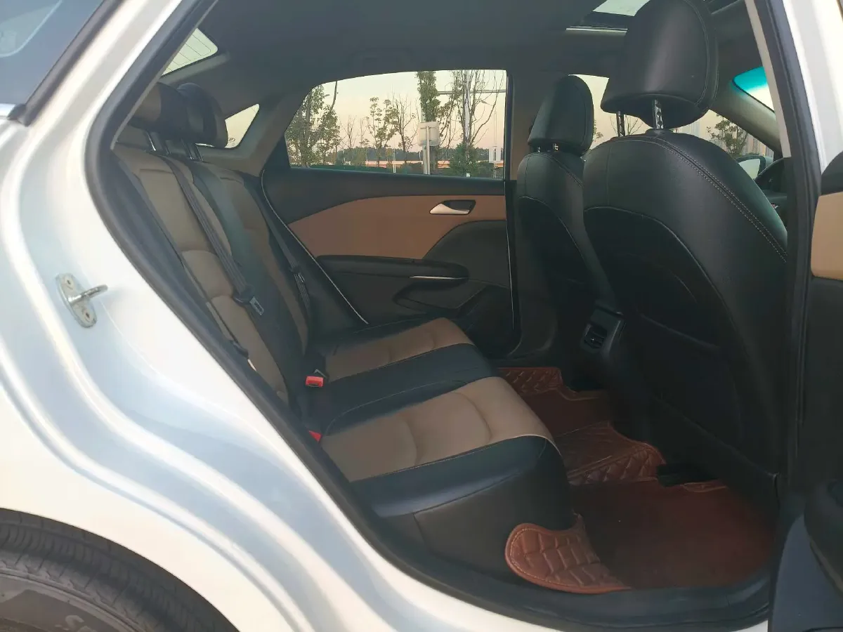 2020 Chevrolet Monza 1.5L 113HP L4 6AT,autocango,china used car exporter,china ev exporter,chinese used car exporter,chinese used ev exporter