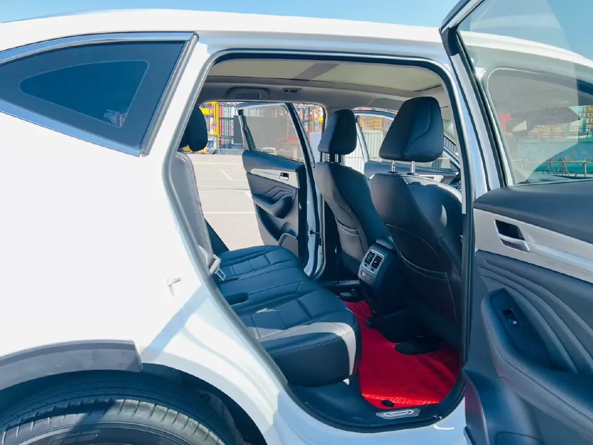 2019 Haval F7 1.5T 169HP L4 7DCT,autocango,china used car exporter,china ev exporter,chinese used car exporter,chinese used ev exporter