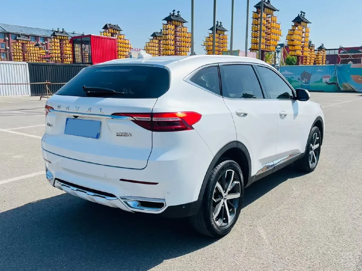 2019 Haval F7 1.5T 169HP L4 7DCT,autocango,china used car exporter,china ev exporter,chinese used car exporter,chinese used ev exporter