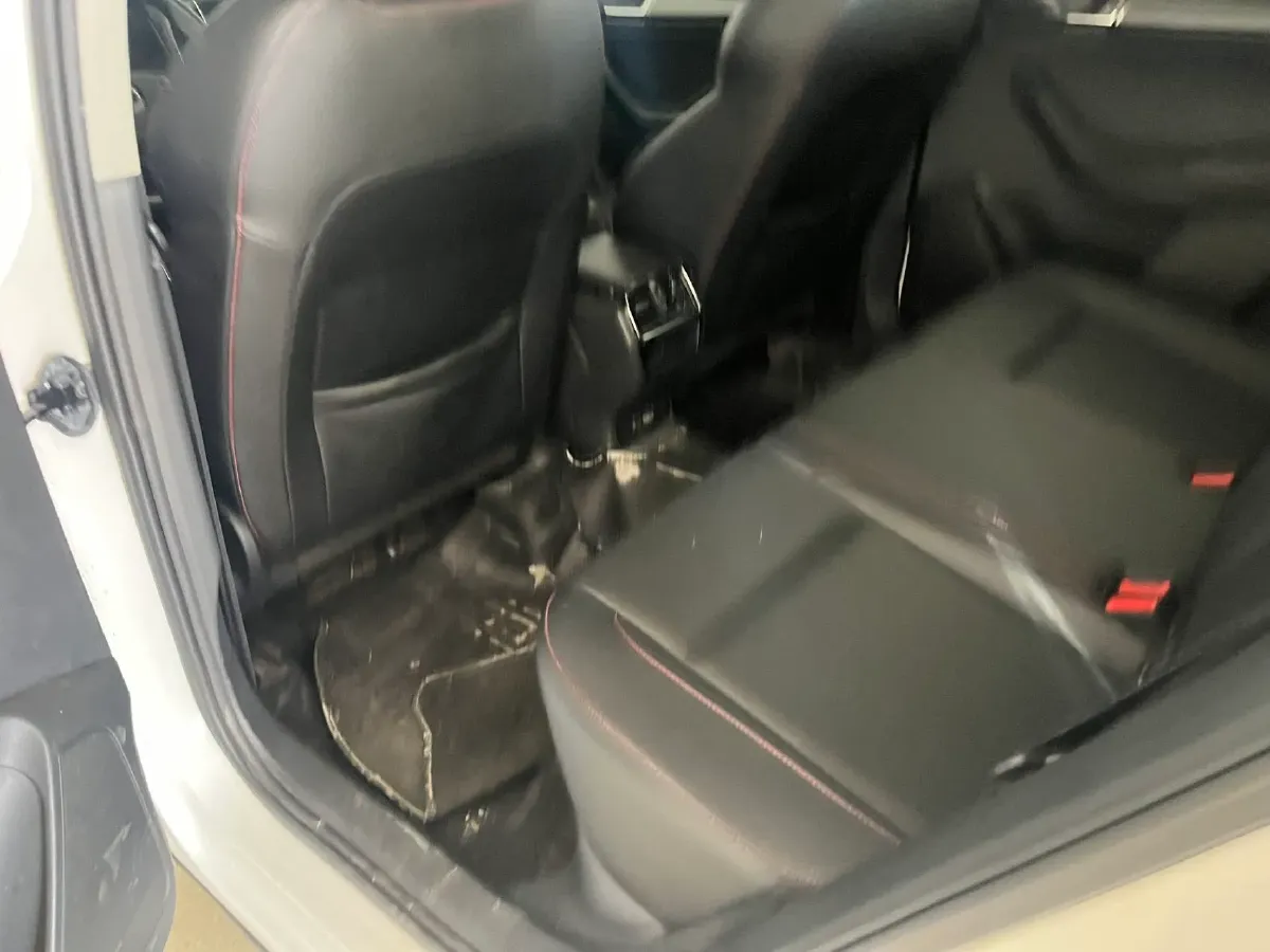 2022 Skoda Karoq 1.4T 150HP L4 7DCT,autocango,china used car exporter,china ev exporter,chinese used car exporter,chinese used ev exporter