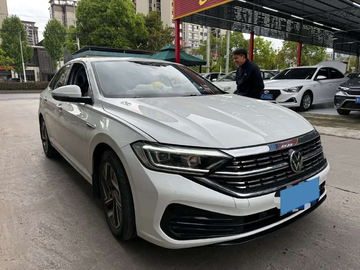 2023 Volkswagen Sagitar 1.5T 160HP L4 7DCT,autocango,china used car exporter,china ev exporter,chinese used car exporter,chinese used ev exporter