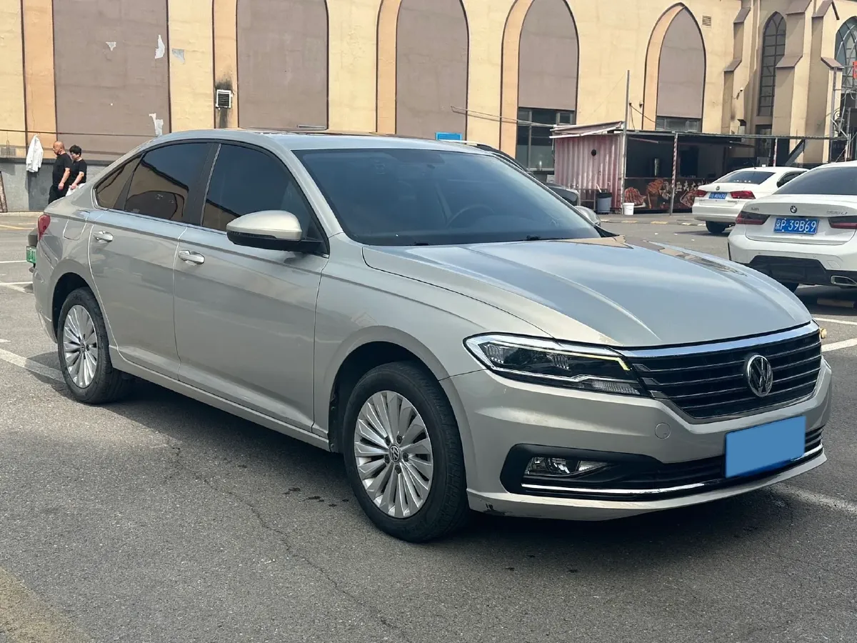 2018 Skoda Karoq 1.4T 150HP L4 7DCT,autocango,china used car exporter,china ev exporter,chinese used car exporter,chinese used ev exporter