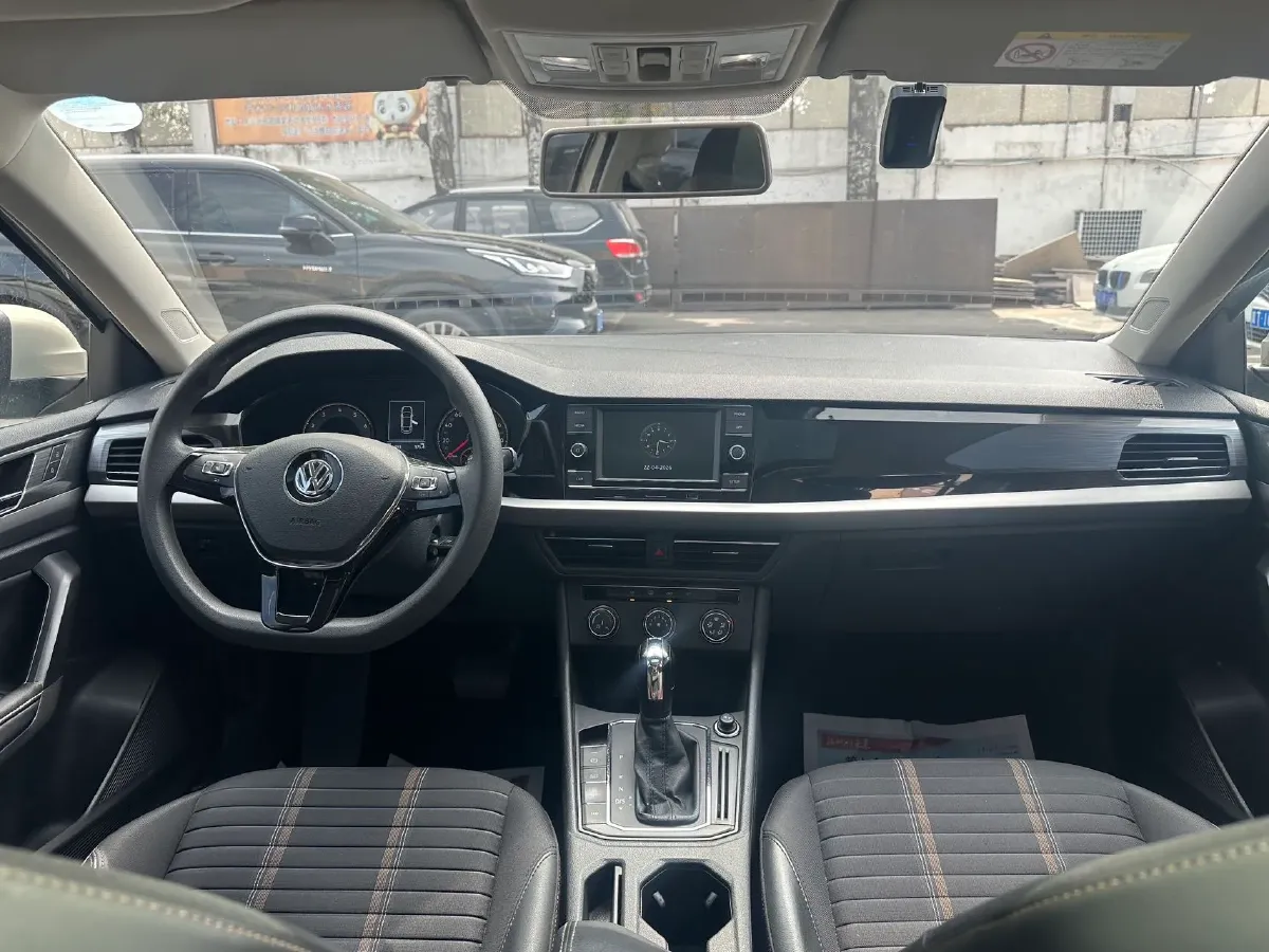 2018 Skoda Karoq 1.4T 150HP L4 7DCT,autocango,china used car exporter,china ev exporter,chinese used car exporter,chinese used ev exporter