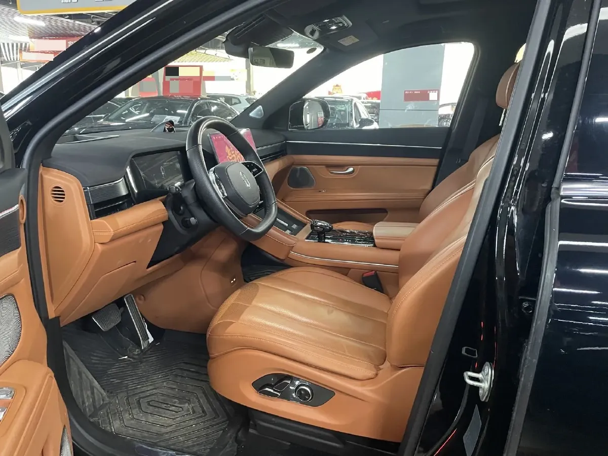 2024 AITO AITO M7 1.5T 152HP L4 REEV 42KWH,autocango,china used car exporter,china ev exporter,chinese used car exporter,chinese used ev exporter