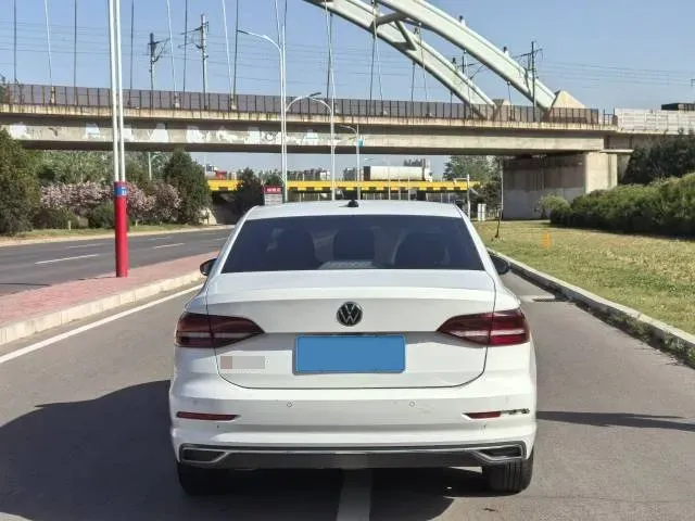 2021 Volkswagen Lavida 1.5L 113HP L4 6AT,autocango,china used car exporter,china ev exporter,chinese used car exporter,chinese used ev exporter