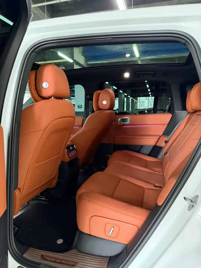 2024 Li L6 Range Extended 154HP L4 REEV 36.8KWH,autocango,china used car exporter,china ev exporter,chinese used car exporter,chinese used ev exporter