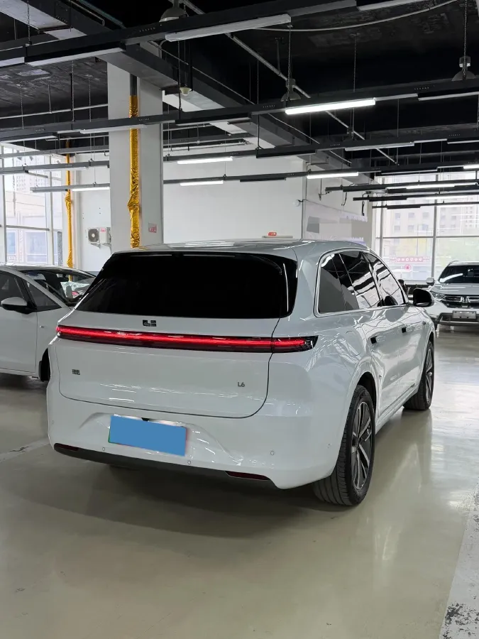 2024 Li L6 Range Extended 154HP L4 REEV 36.8KWH,autocango,china used car exporter,china ev exporter,chinese used car exporter,chinese used ev exporter