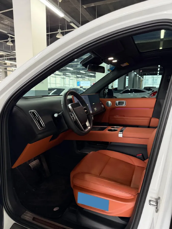 2024 Li L6 Range Extended 154HP L4 REEV 36.8KWH,autocango,china used car exporter,china ev exporter,chinese used car exporter,chinese used ev exporter