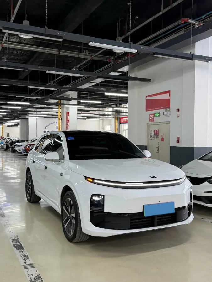 2024 Li L6 Range Extended 154HP L4 REEV 36.8KWH,autocango,china used car exporter,china ev exporter,chinese used car exporter,chinese used ev exporter