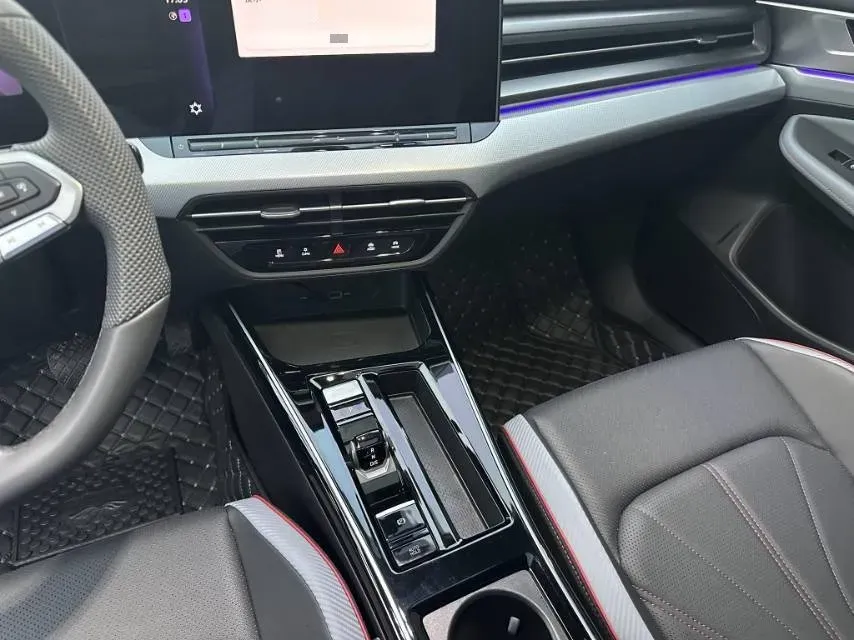 2024 Volkswagen Lamando 1.4T 150HP L4 7DCT,autocango,china used car exporter,china ev exporter,chinese used car exporter,chinese used ev exporter