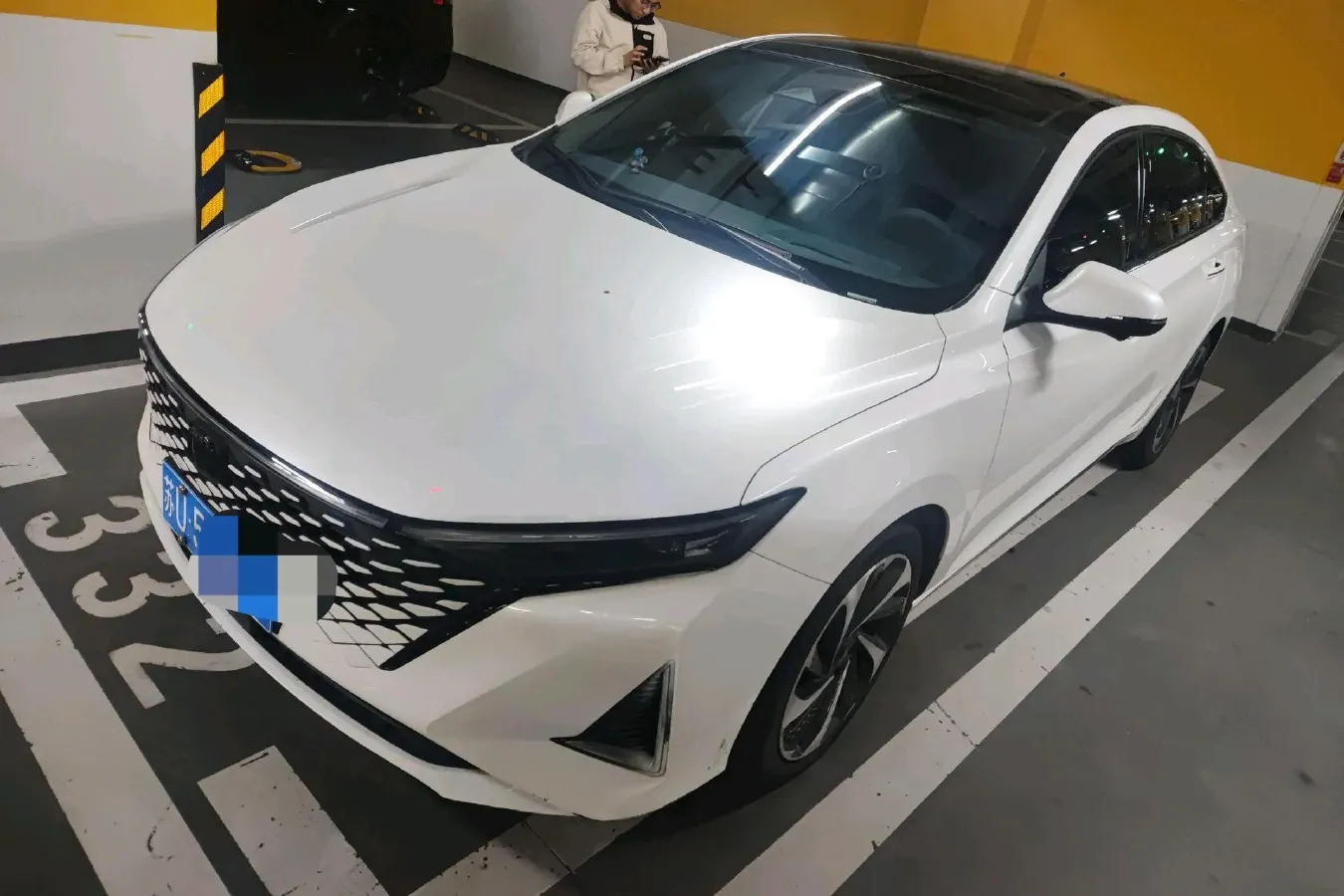 2023 ChangAn Raeton Plus 1.5T 188HP L4 7DCT,autocango,china used car exporter,china ev exporter,chinese used car exporter,chinese used ev exporter