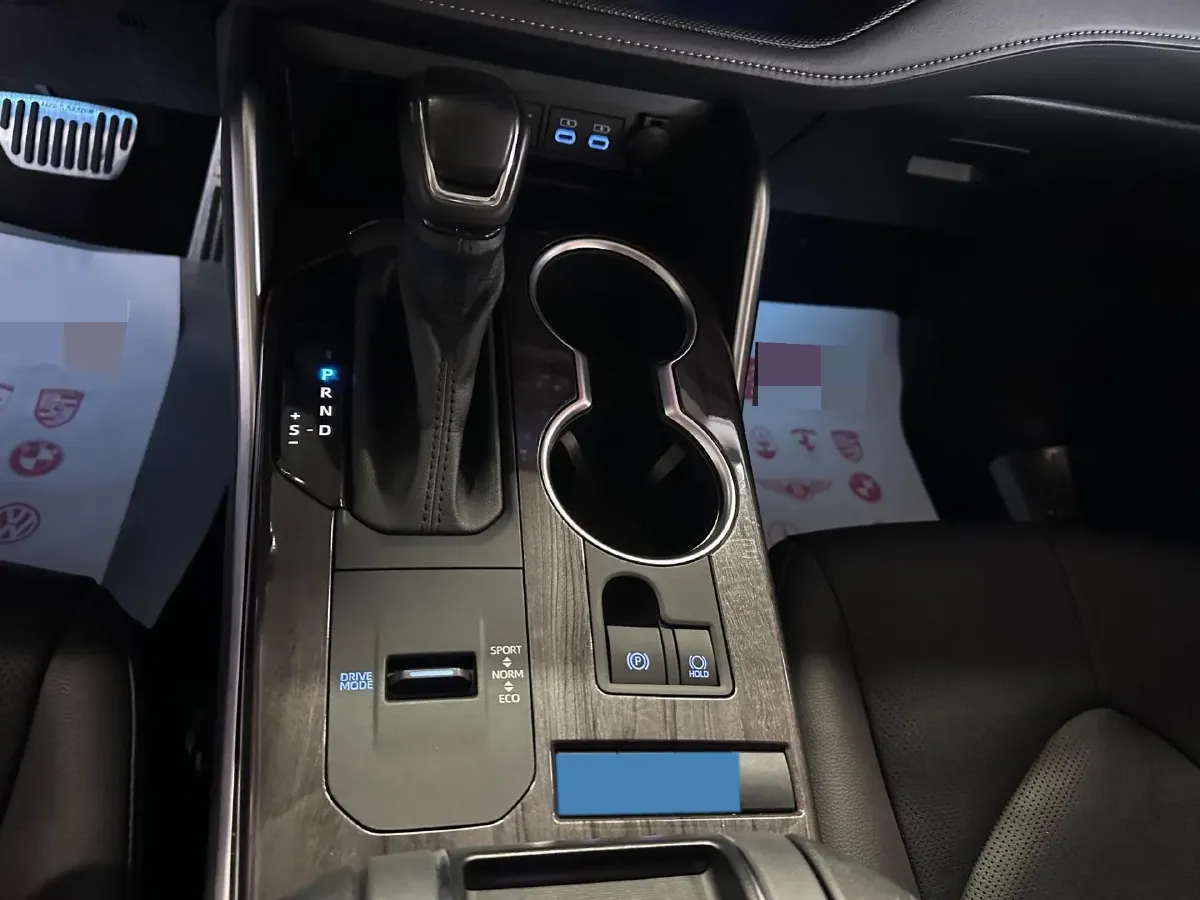 2022 Toyota Highlander 2.5L 192HP L4 E-CVT Hybrid,autocango,china used car exporter,china ev exporter,chinese used car exporter,chinese used ev exporter