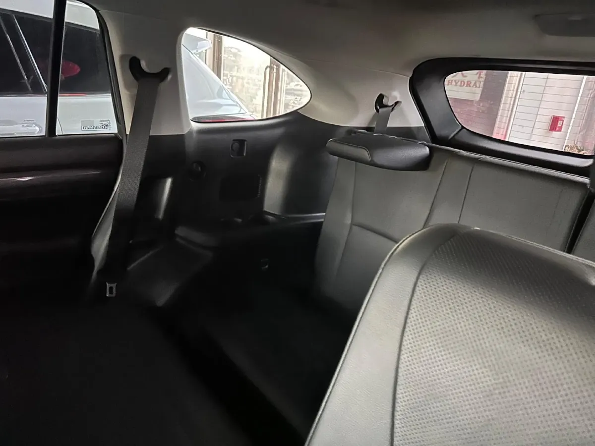 2022 Toyota Highlander 2.5L 192HP L4 E-CVT Hybrid,autocango,china used car exporter,china ev exporter,chinese used car exporter,chinese used ev exporter