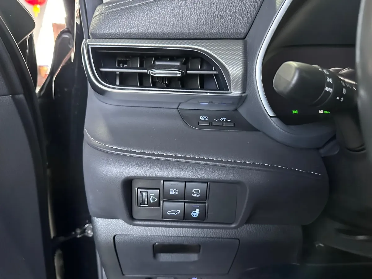 2022 Toyota Highlander 2.5L 192HP L4 E-CVT Hybrid,autocango,china used car exporter,china ev exporter,chinese used car exporter,chinese used ev exporter