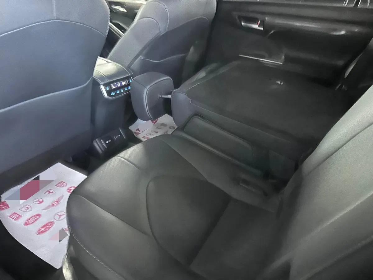 2022 Toyota Highlander 2.5L 192HP L4 E-CVT Hybrid,autocango,china used car exporter,china ev exporter,chinese used car exporter,chinese used ev exporter