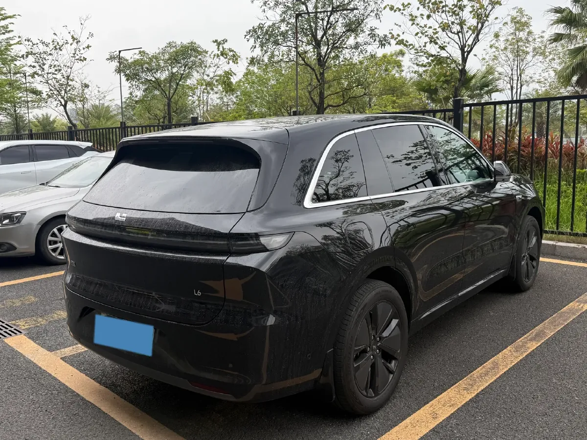 2024 Li L6 Range Extended 154HP L4 REEV 36.8KWH,autocango,china used car exporter,china ev exporter,chinese used car exporter,chinese used ev exporter