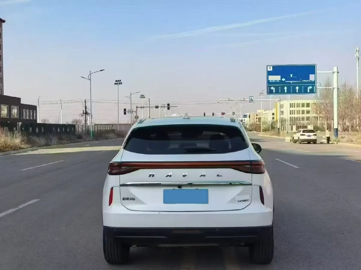 2021 Haval H6 2.0T 211HP L4 7DCT,autocango,china used car exporter,china ev exporter,chinese used car exporter,chinese used ev exporter