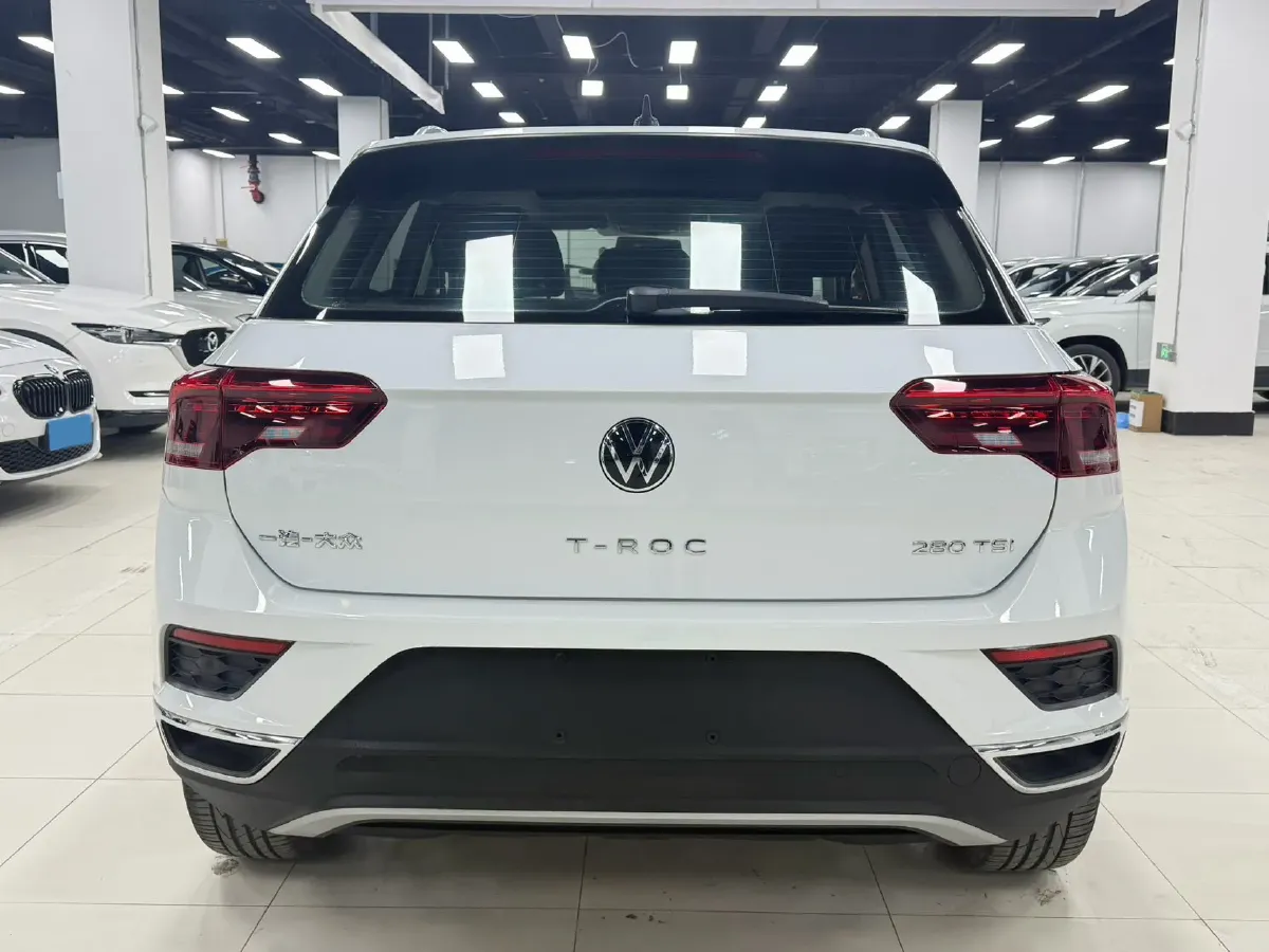 2022 Volkswagen T-Roc 1.4T 150HP L4 7DCT,autocango,china used car exporter,china ev exporter,chinese used car exporter,chinese used ev exporter