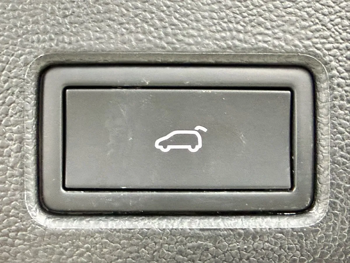 2022 Volkswagen T-Roc 1.4T 150HP L4 7DCT,autocango,china used car exporter,china ev exporter,chinese used car exporter,chinese used ev exporter