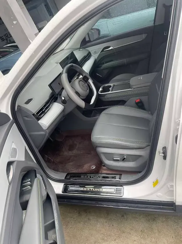 2025 Bestune YueYi 03 BEV 61.47KWH,autocango,china used car exporter,china ev exporter,chinese used car exporter,chinese used ev exporter