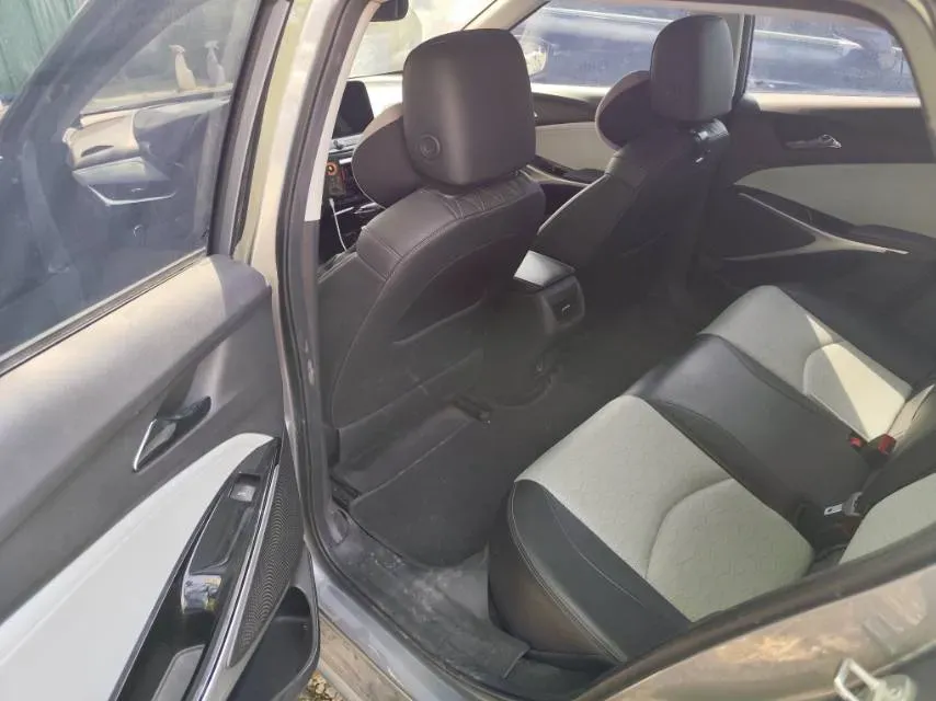 2020 Chevrolet Menlo BEV 52.5KWH,autocango,china used car exporter,china ev exporter,chinese used car exporter,chinese used ev exporter