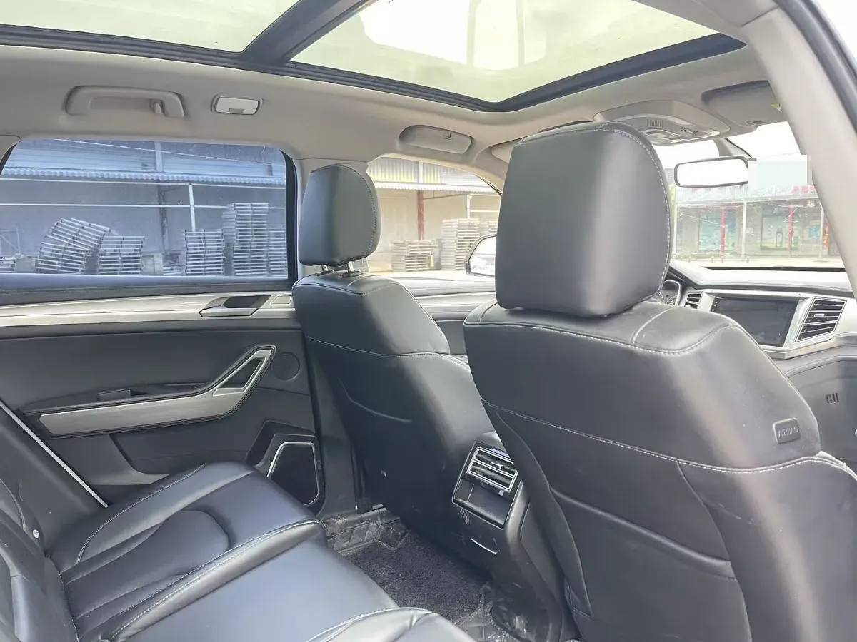 2018 Zotye Damy X7 2.0T 190HP L4 8AT,autocango,china used car exporter,china ev exporter,chinese used car exporter,chinese used ev exporter