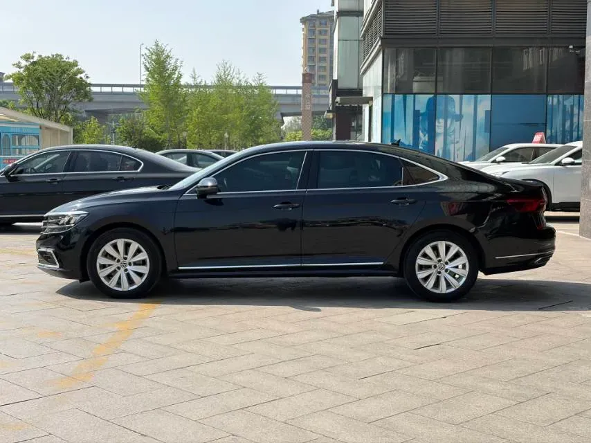 2021 Volkswagen Passat 2.0T 186HP L4 7DCT,autocango,china used car exporter,china ev exporter,chinese used car exporter,chinese used ev exporter