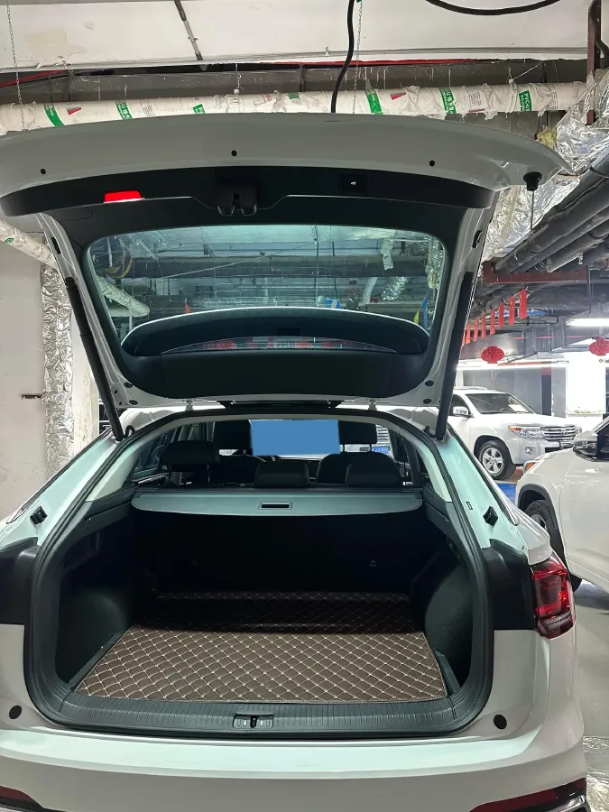 2020 Volkswagen Tayron X 2.0T 186HP L4 7DCT,autocango,china used car exporter,china ev exporter,chinese used car exporter,chinese used ev exporter