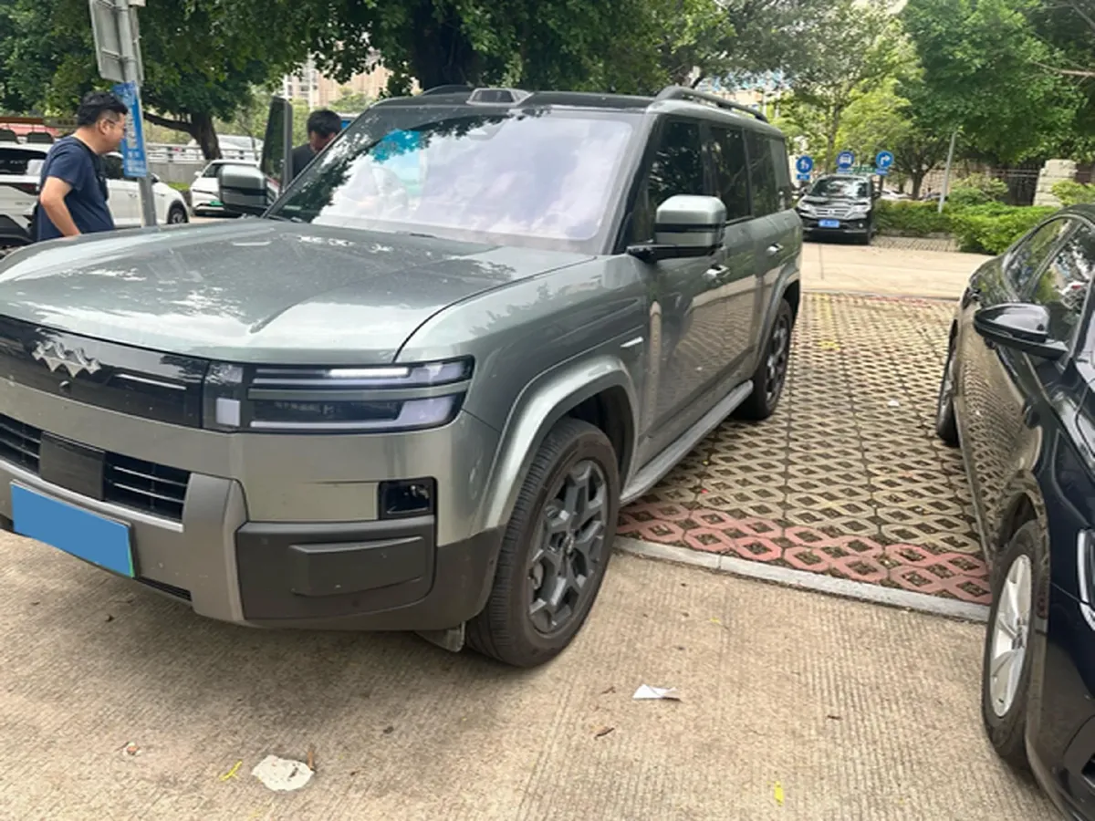 2025 FangChengBao Tai 7 1.5T 156HP L4 E-CVT PHEV,autocango,china used car exporter,china ev exporter,chinese used car exporter,chinese used ev exporter