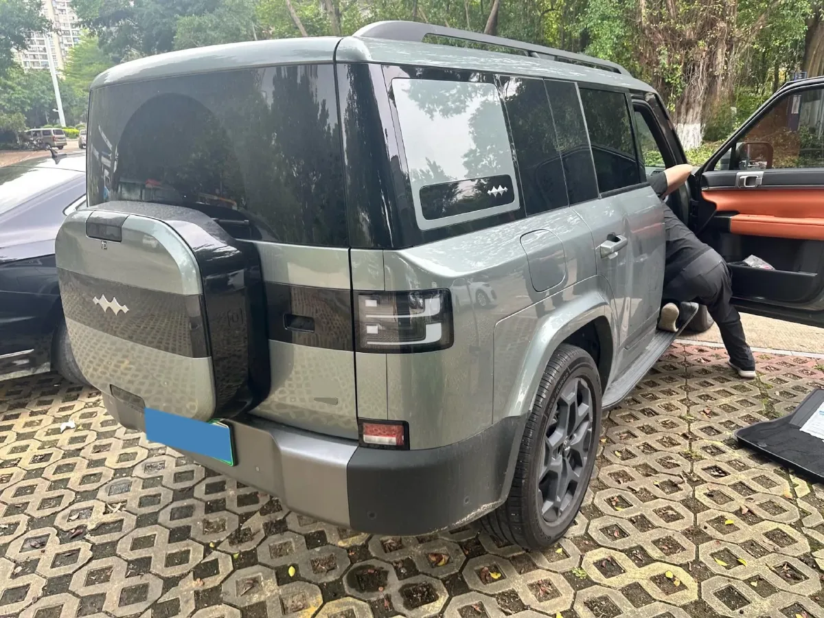 2025 FangChengBao Tai 7 1.5T 156HP L4 E-CVT PHEV,autocango,china used car exporter,china ev exporter,chinese used car exporter,chinese used ev exporter