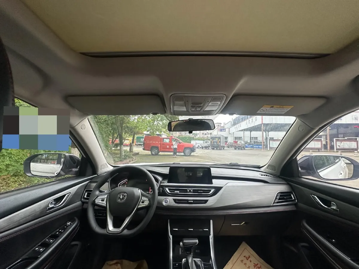 2021 ChangAn CS75 1.5T 178HP L4 7DCT,autocango,china used car exporter,china ev exporter,chinese used car exporter,chinese used ev exporter