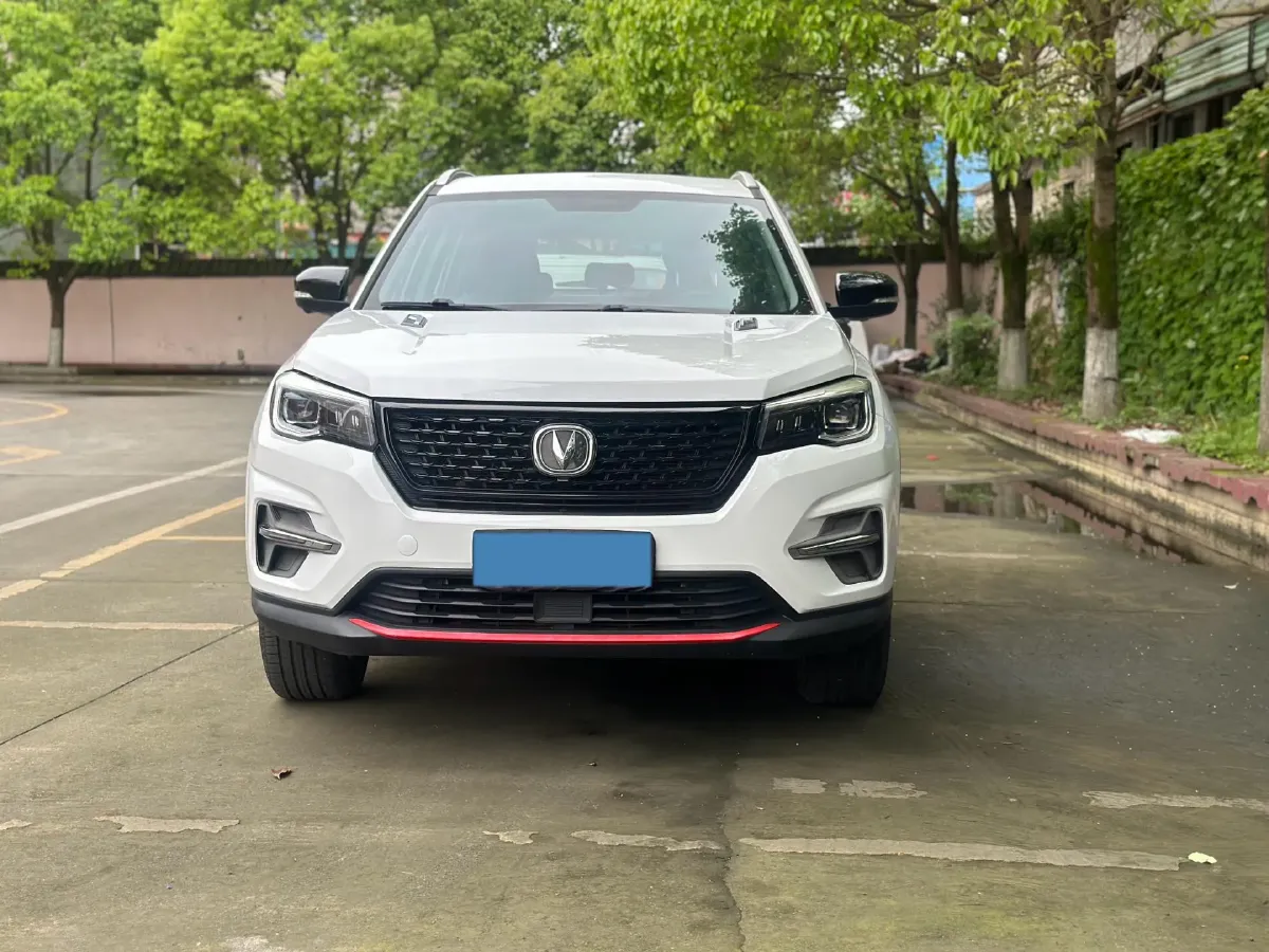 2021 ChangAn CS75 1.5T 178HP L4 7DCT,autocango,china used car exporter,china ev exporter,chinese used car exporter,chinese used ev exporter