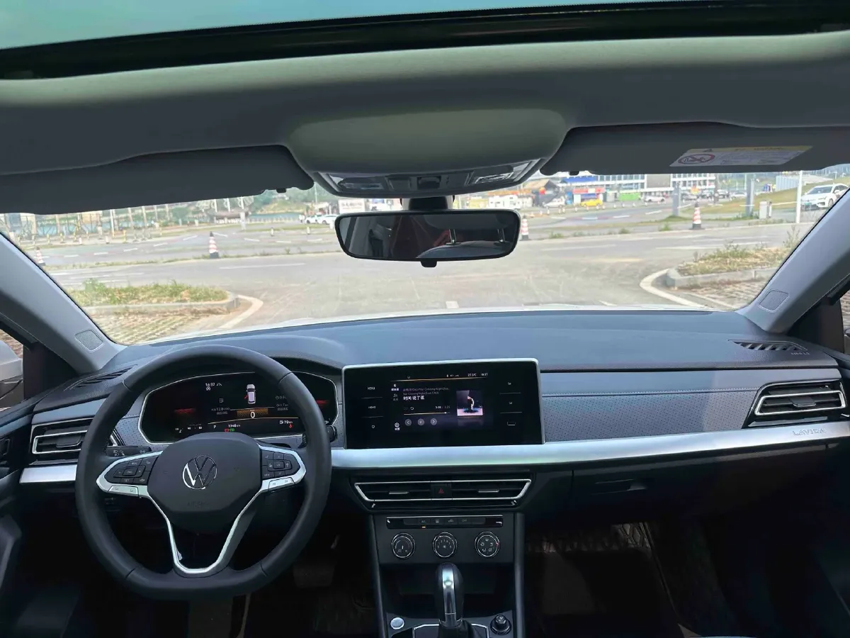 2023 Volkswagen Lavida 1.4T 150HP L4 7DCT,autocango,china used car exporter,china ev exporter,chinese used car exporter,chinese used ev exporter