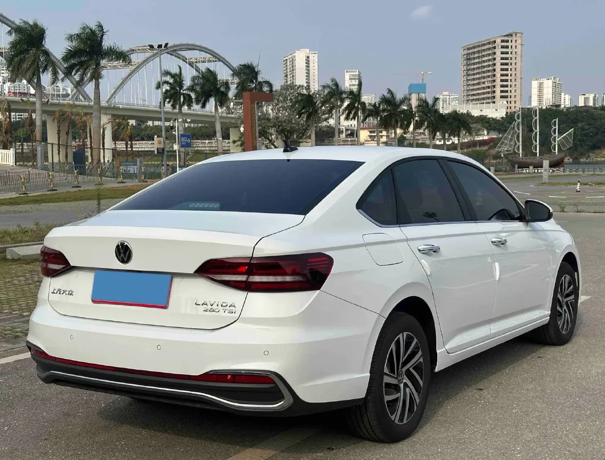 2023 Volkswagen Lavida 1.4T 150HP L4 7DCT,autocango,china used car exporter,china ev exporter,chinese used car exporter,chinese used ev exporter