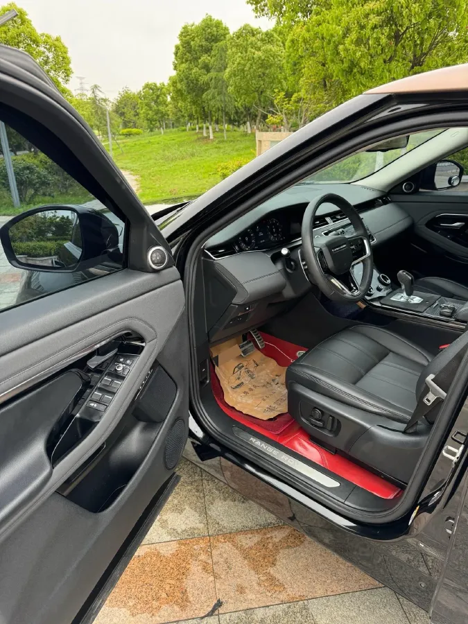2023 Land Rover Range Rover Evoque 2.0T 249HP L4 9AT,autocango,china used car exporter,china ev exporter,chinese used car exporter,chinese used ev exporter